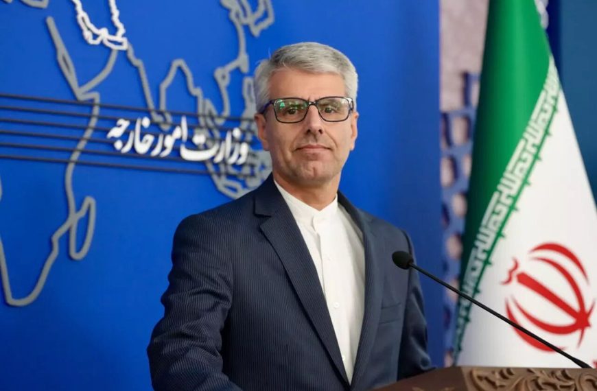 (IRÁN) GOBIERNO CONDENA REPRESIÓN POLICIAL TRAS INTENSAS MANIFESTACIONES EN FRANCIA