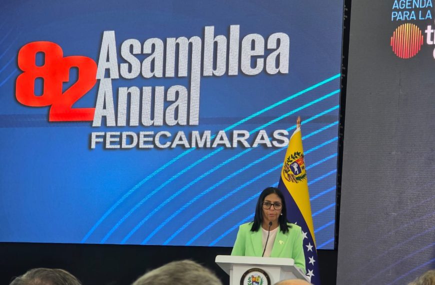 (VENEZUELA) PRESIDENTA DELCY RODRÍGUEZ ANUNCIA QUE EL 1 DE OVIEMBRE ARRANCA LA NAVIDAD EN EL PAÍS