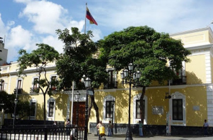 (MUNDO) VENEZUELA FELICITA A LULAR POR SU REELECCIÓN