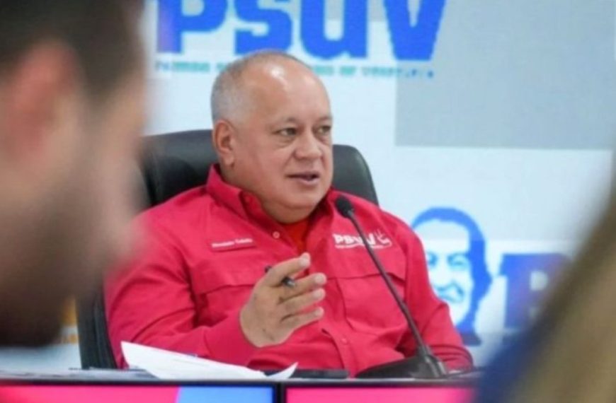 (VENEZUELA) SECRETARIO GENERAL DEL PSUV: «QUE SE VENGA TODO EL QUE SE QUIERA VENIR Y ASUMA LA RESPONSABILIDAD DE LO QUE HIZO»