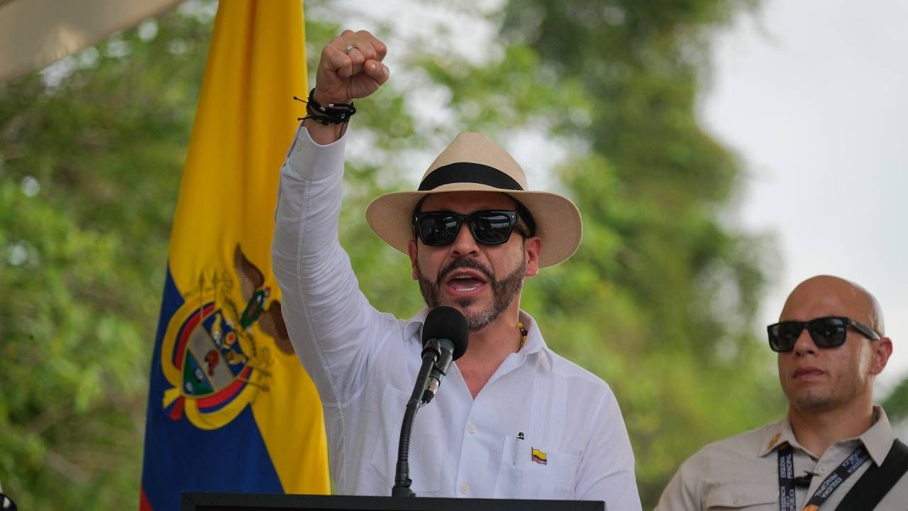(COLOMBIA) PRESIDENTE DE LA ESPRIELLA LLEGA A CARTAGENA Y COMPLETA 5 VISITAS&hellip;