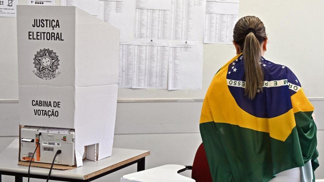 (BRASIL) ESTE DOMINGO BRASILEÑOS ACUDEN A LAS URNAS ELECTORALES PARA ELEGIR PRESIDENTE