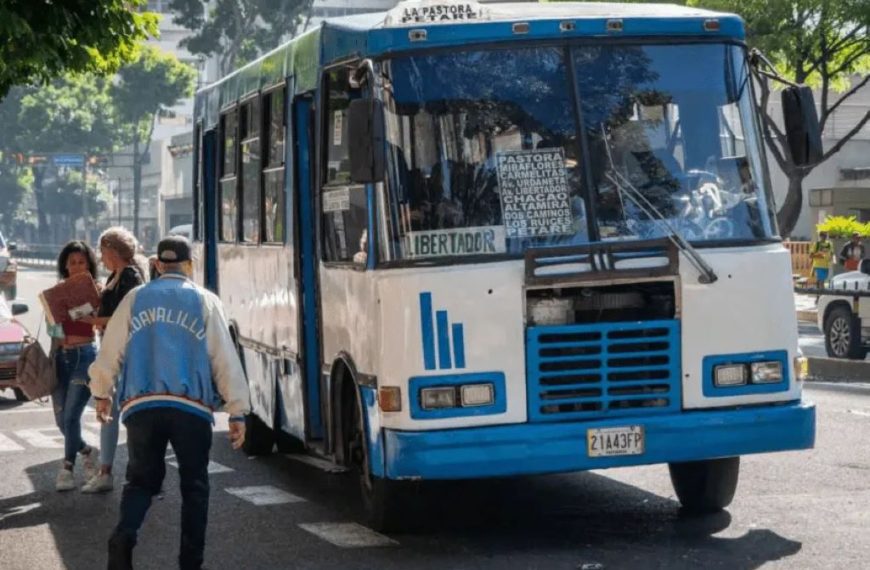 (VENEZUELA) ¡ATENCIÓN! PASAJE URBANO AUMENTARÁ A 220 A PARTIR DE HOY 1º DE OCTUBRE