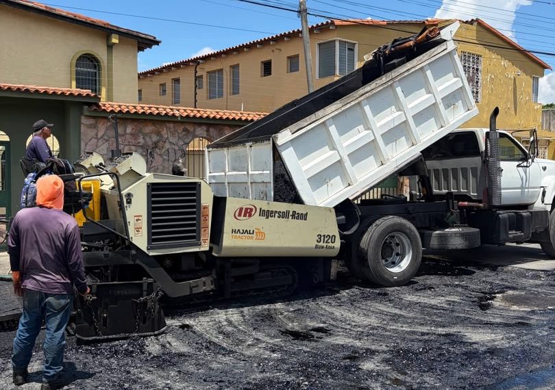 (VENEZUELA) ALCALDÍA DE IRIBARREN CONTINÚA CON LA COLOCACIÓN DE ASFALTO EN LA PARROQUIA CONCEPCIÓN A TRAVÉS DEL PLAN VIVE Y CUENTA