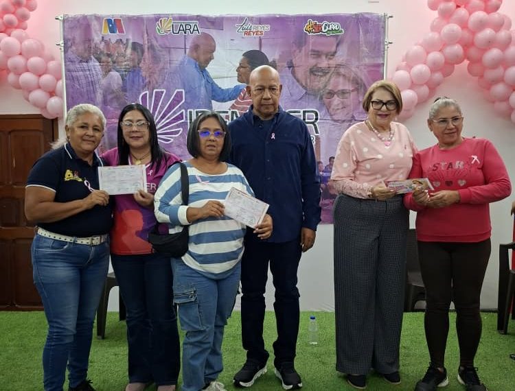 (VENEZUELA) LARA ABRAZA EL MES ROSA CON UN ACTO DE SOLIDARIDAD PARA LAS MUJERES