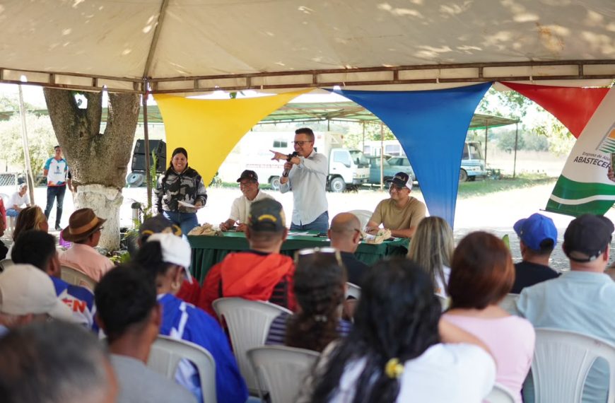(VENEZUELA) CELEBRADO EL 1ER. ENCUENTRO DE PRODUCTORES EN CONMEMORACIÓN DEL DÍA NACIONAL DE LA SEMILLA ANCESTRAL CAMPESINA