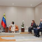 (VENEZUELA) PRESIDENTA DELCY RODRÍGUEZ SOSTUVO REUNIÓN CON DELEGACIÓN EMPRESARIAL DE BAKER HUGHES