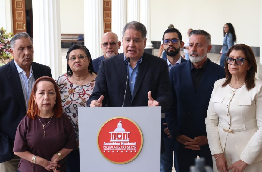 (VENEZUELA) 100 ASPIRANTES DE LA SOCIEDAD CIVIL HA RECIBIDO EL COMITÉ DE POSTULACIONES JUDICIALES